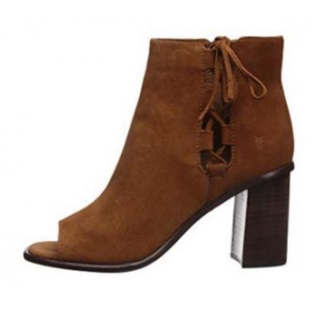 NEW FRYE Amy Side Ghillie Ankle Boot - Picture 2 of 8